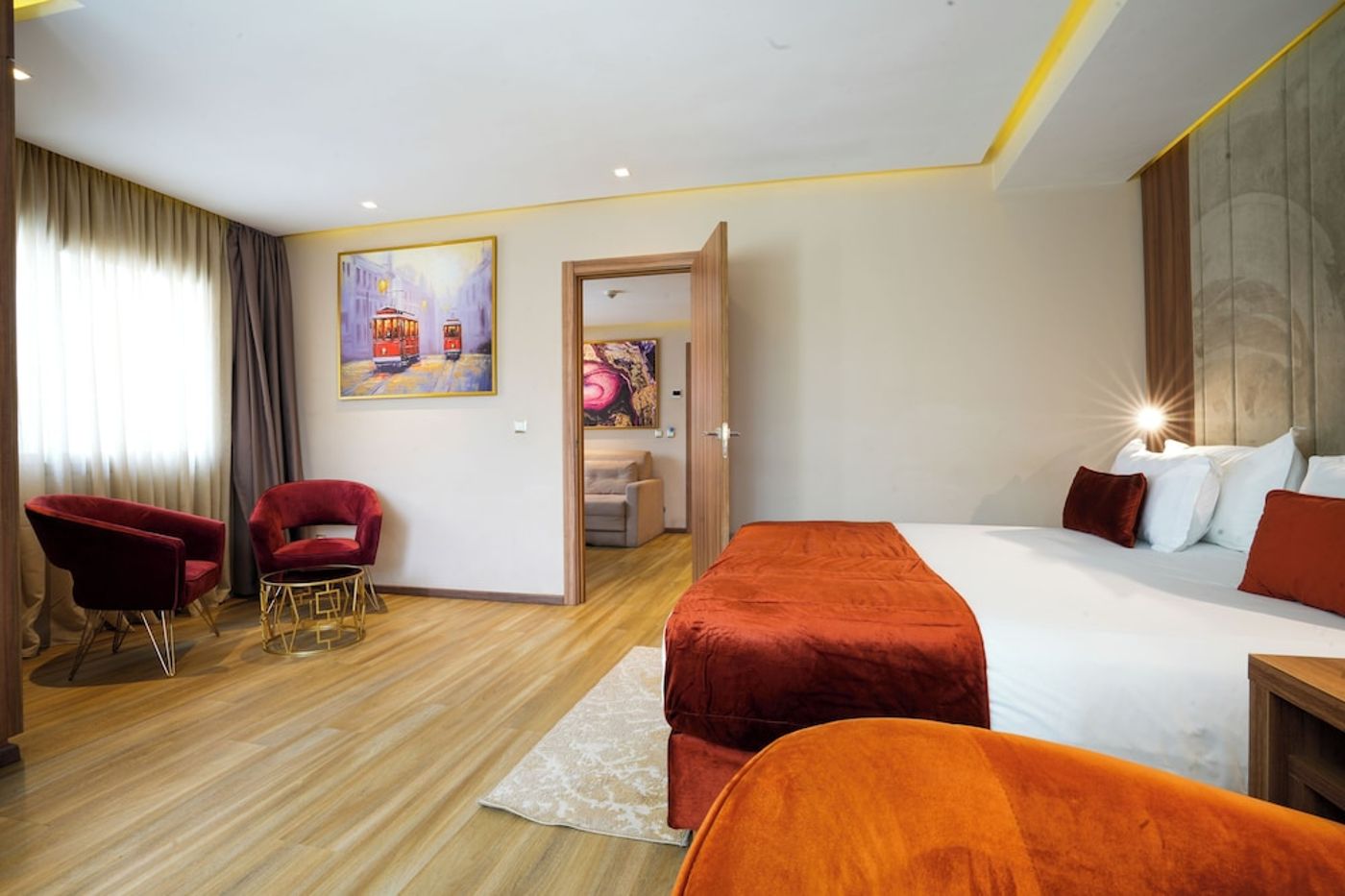 expedia-3161117-4