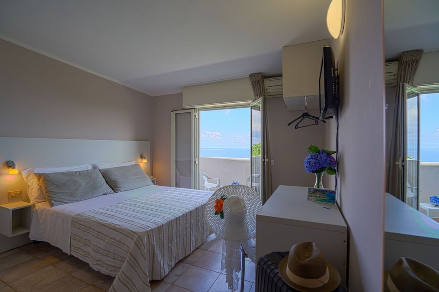 expedia-3166768-6