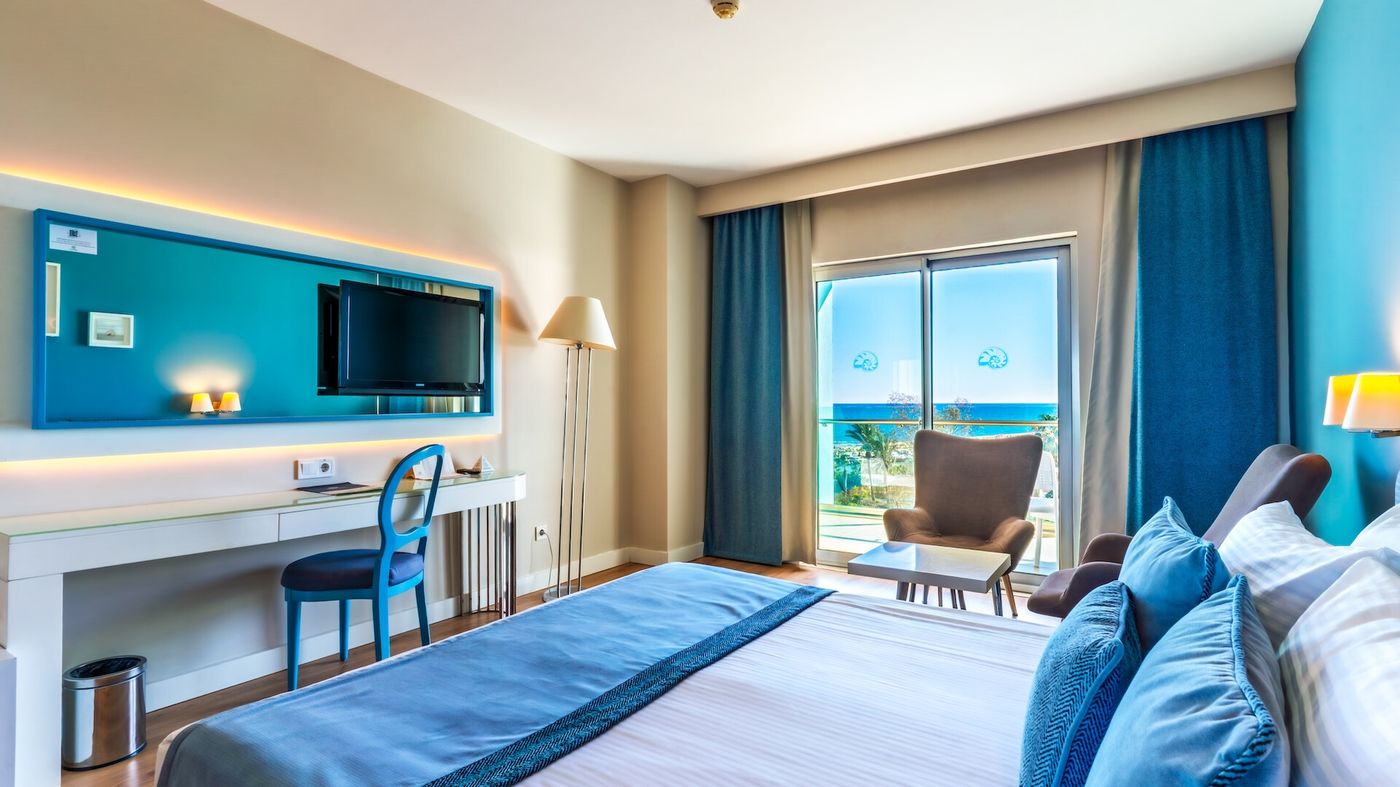Seashell Resort & Spa
