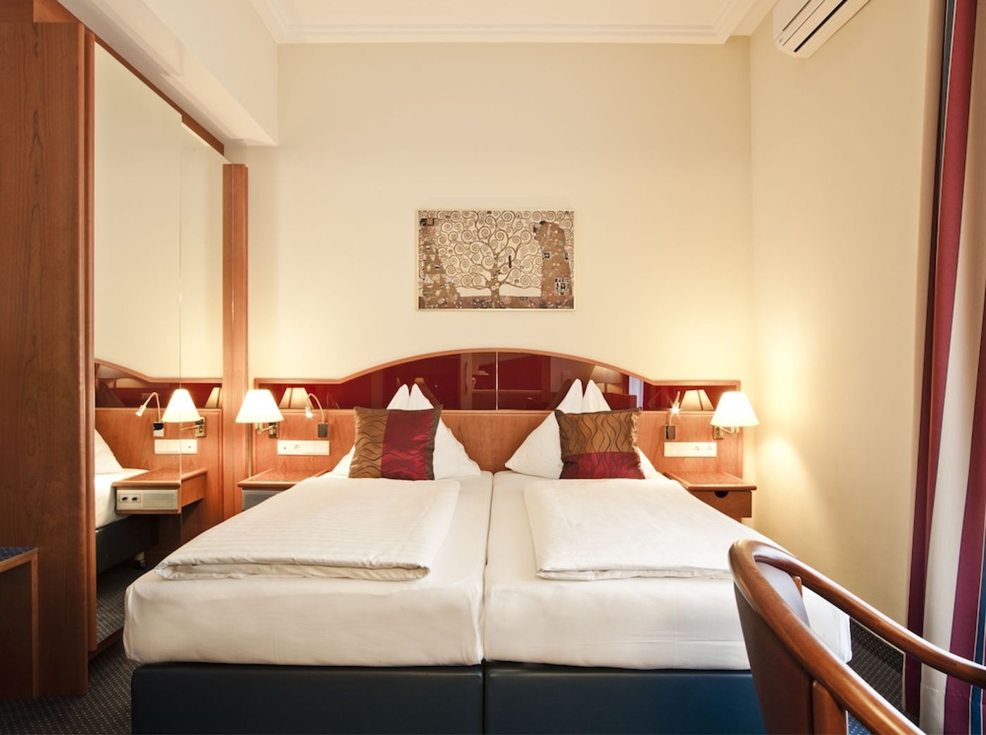 expedia-3164541-29