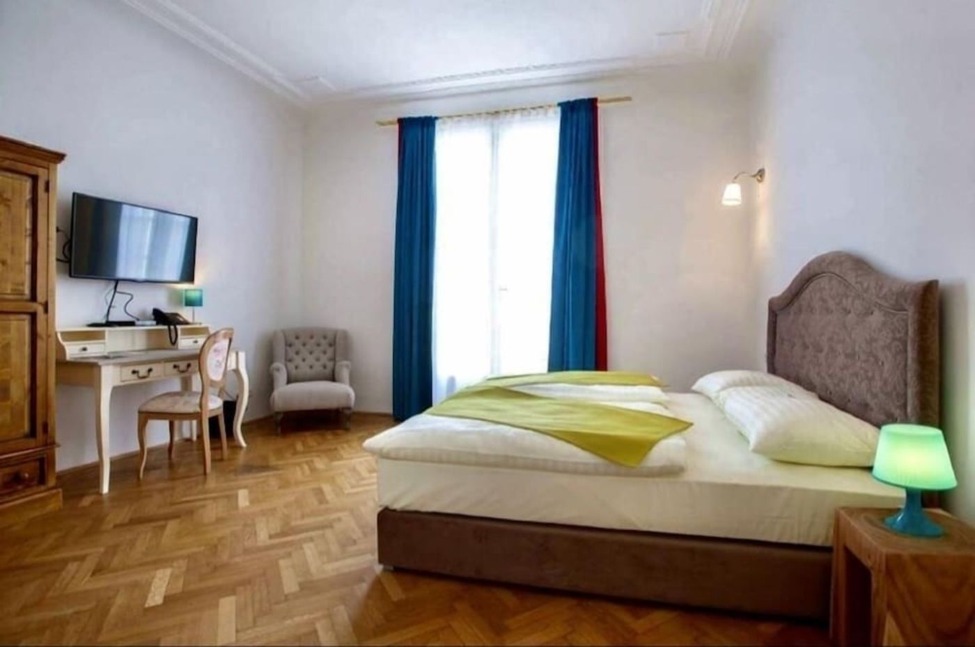 expedia-3164671-11