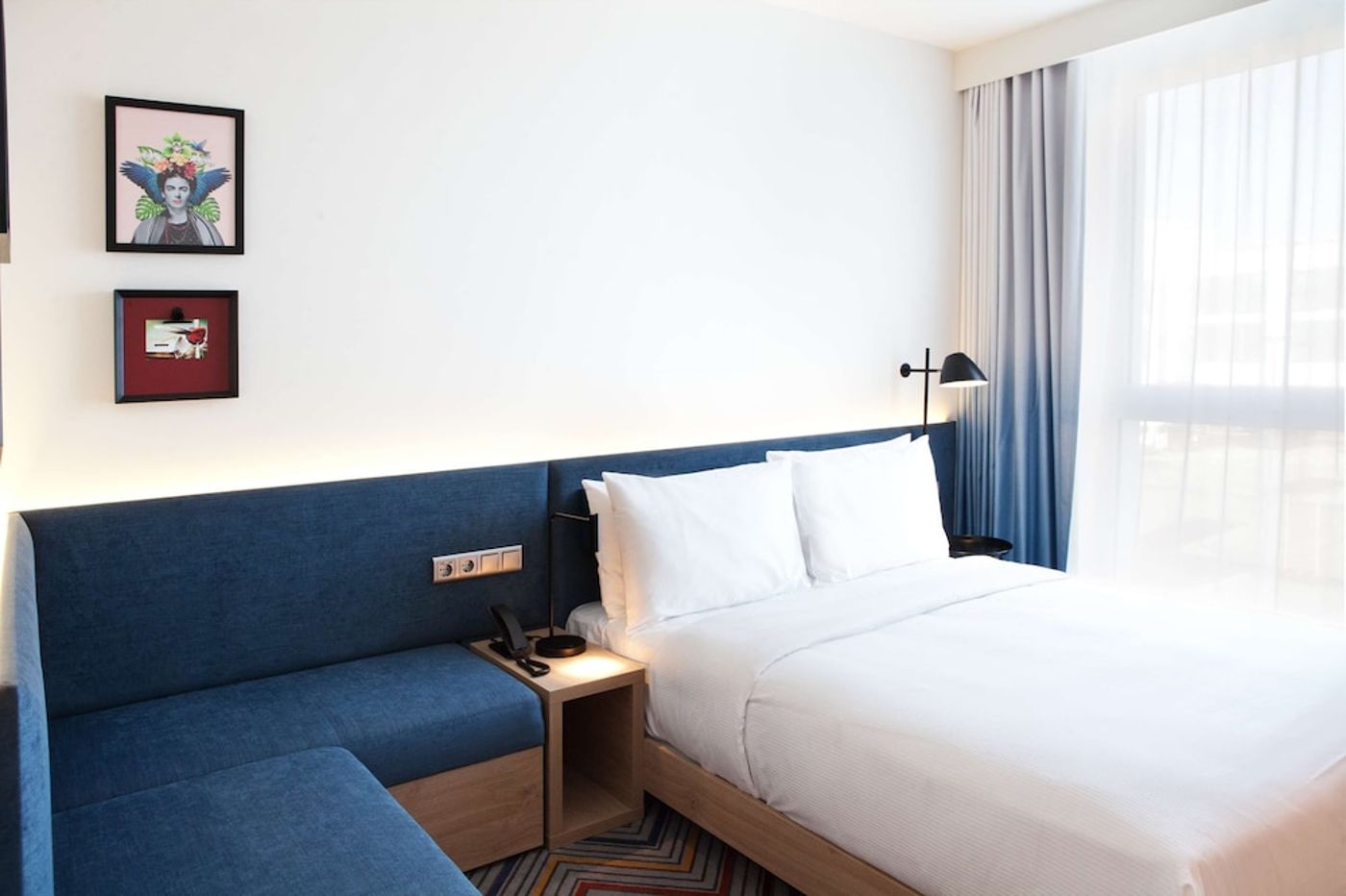 expedia-3159930-25