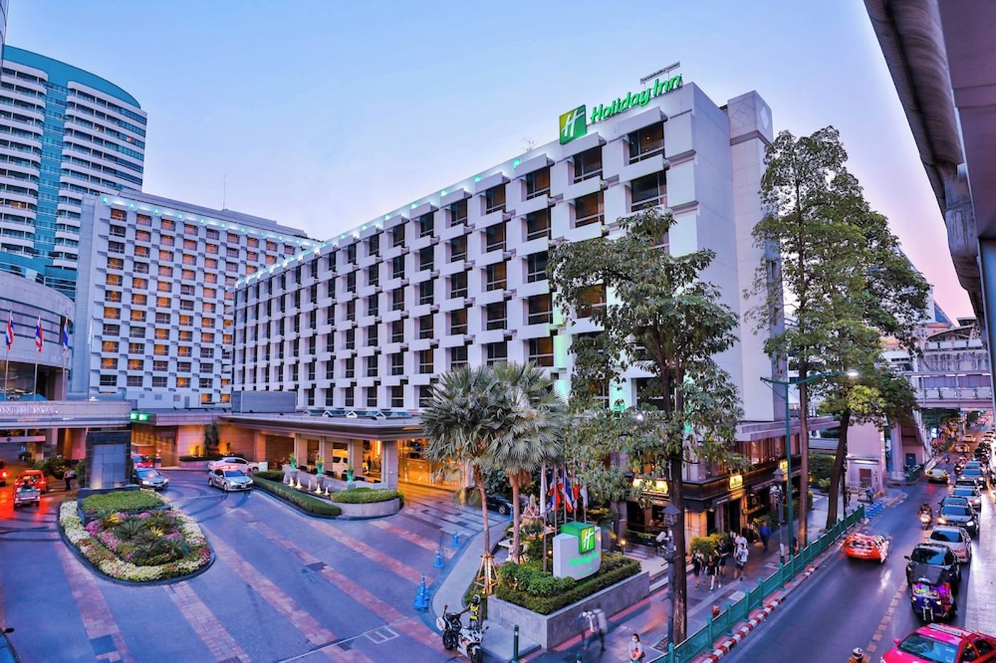 expedia-3165541-1
