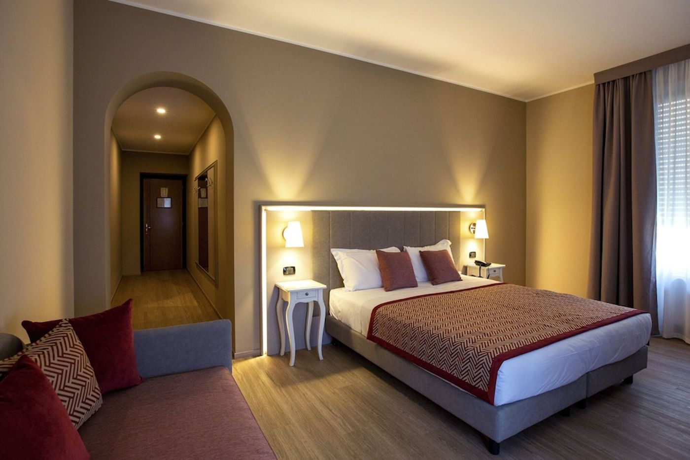 expedia-3159897-8