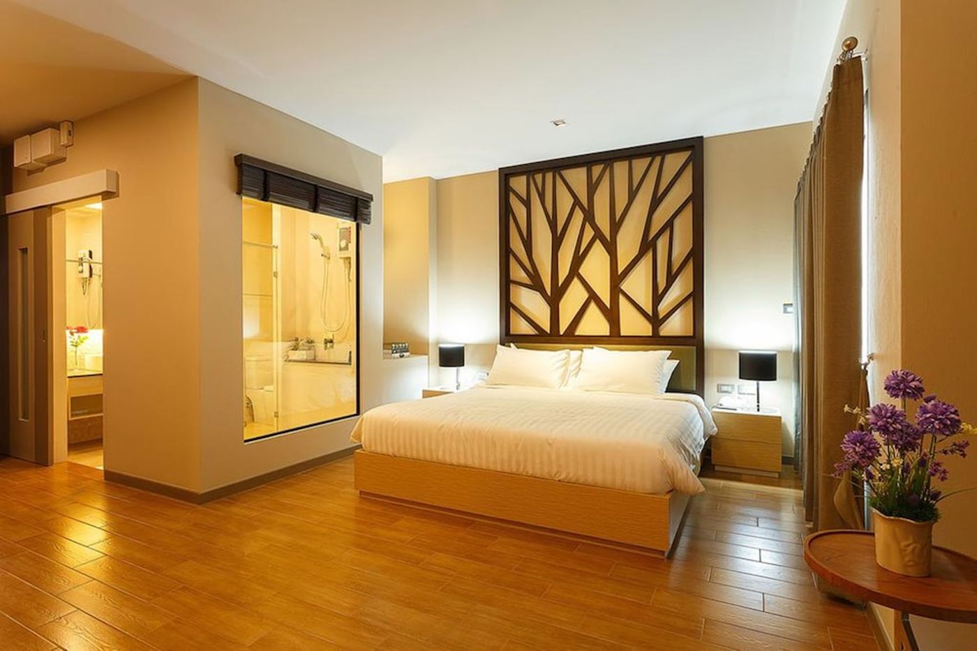 expedia-3162910-23