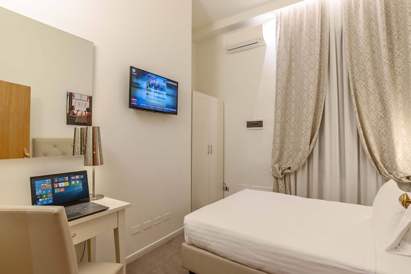 expedia-3159358-16