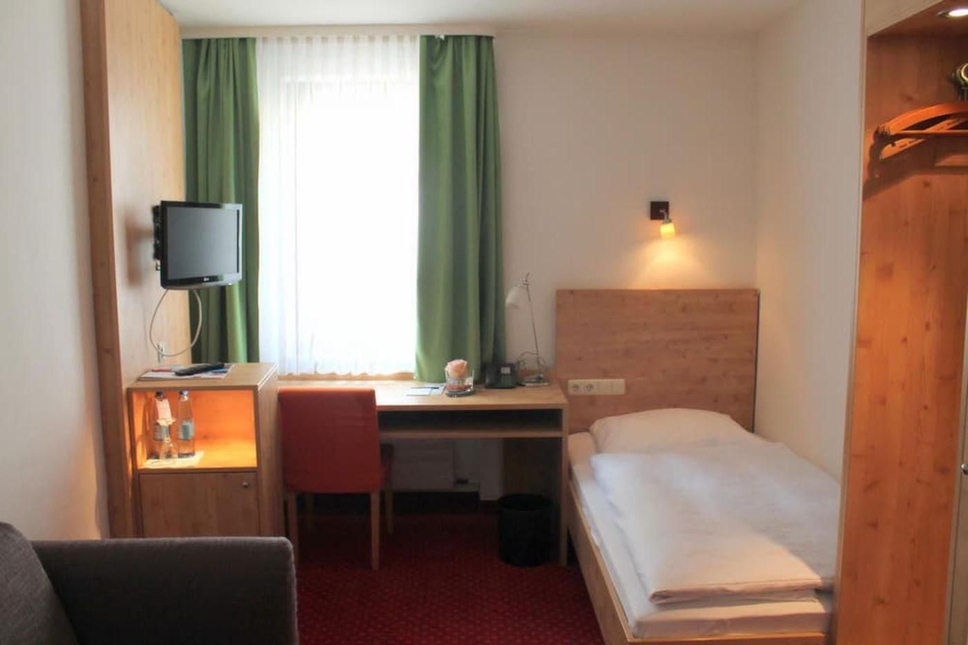 expedia-3164830-26