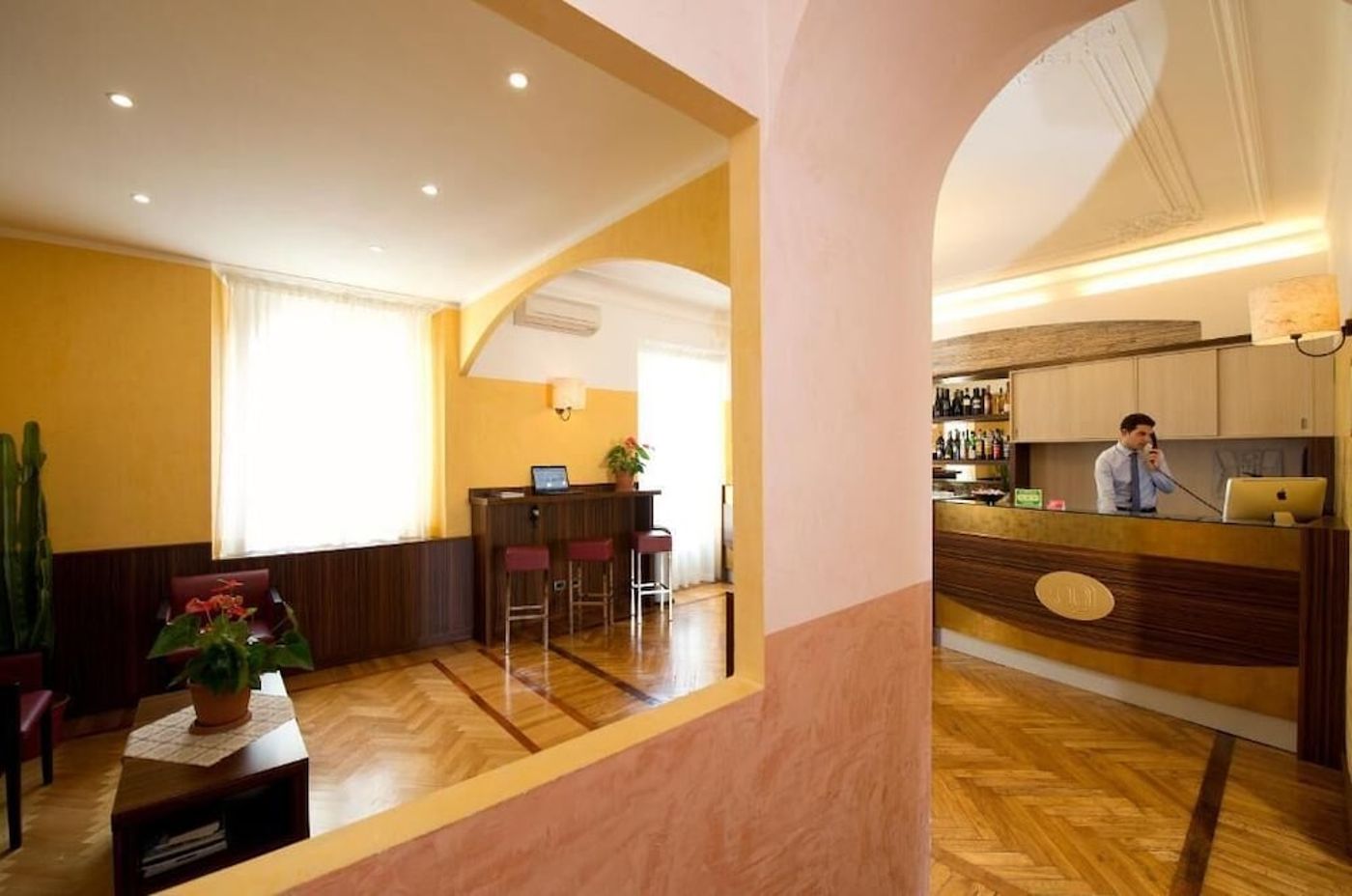 expedia-3161911-5