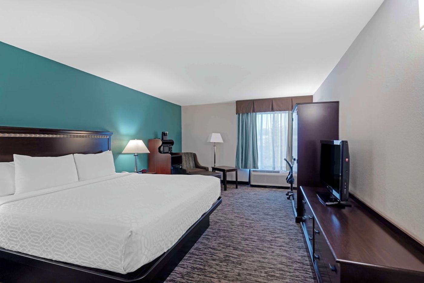 expedia-3162158-8