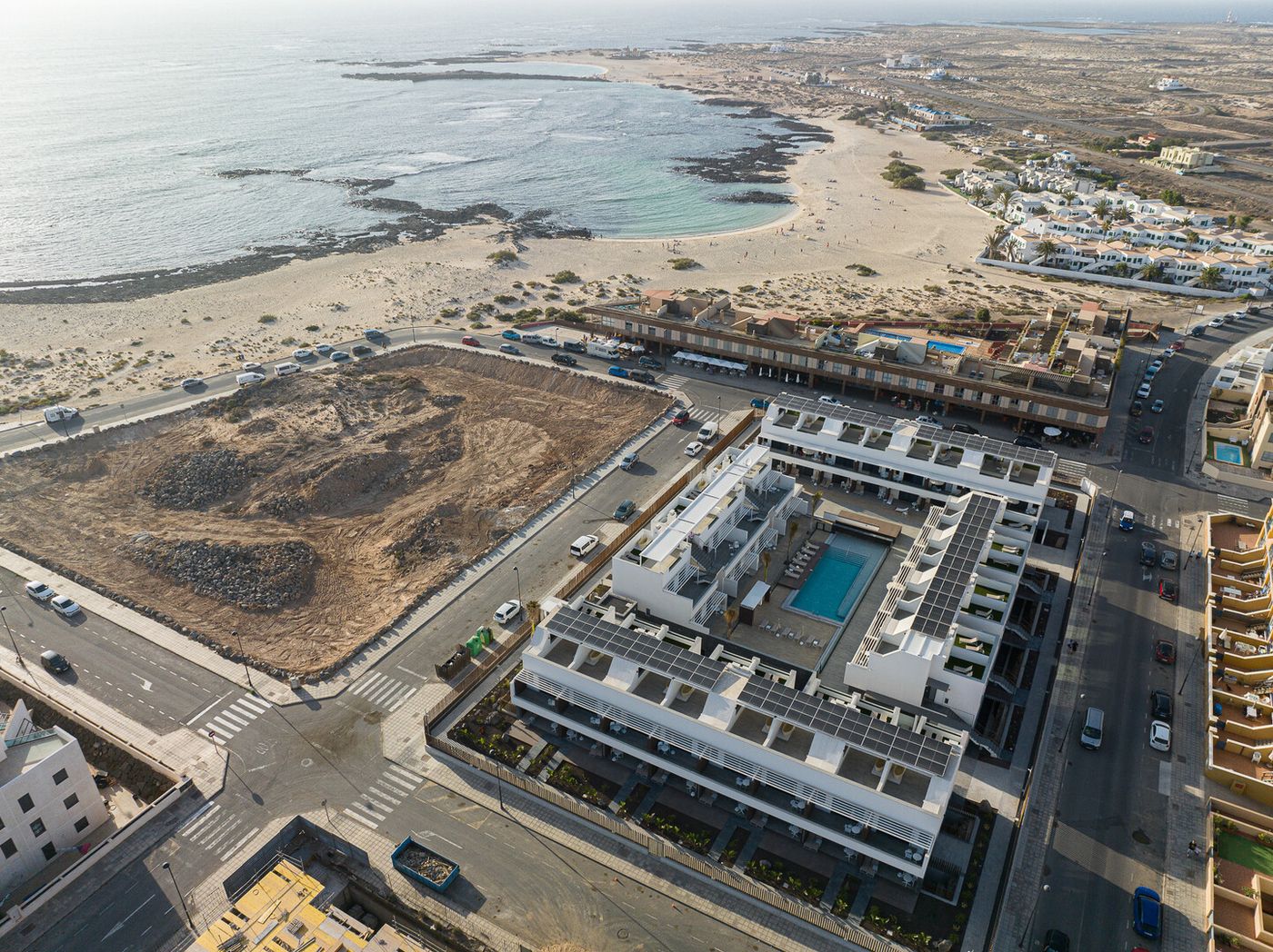 09.09.26 Esmeralda Cotillo Homes by LIVVO