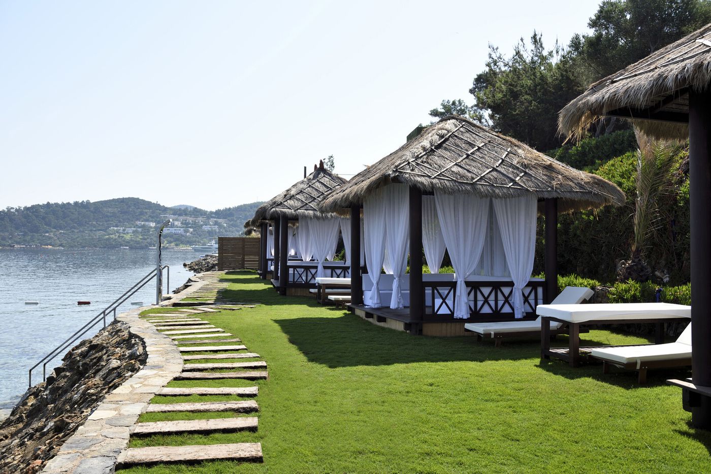 Sarpedor Boutique