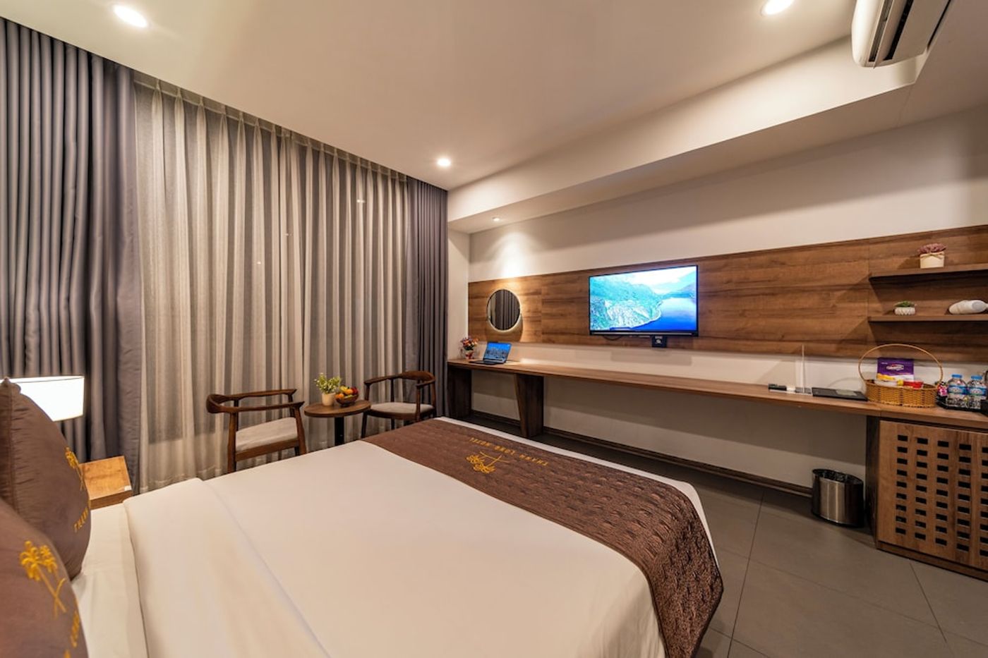expedia-3165745-26