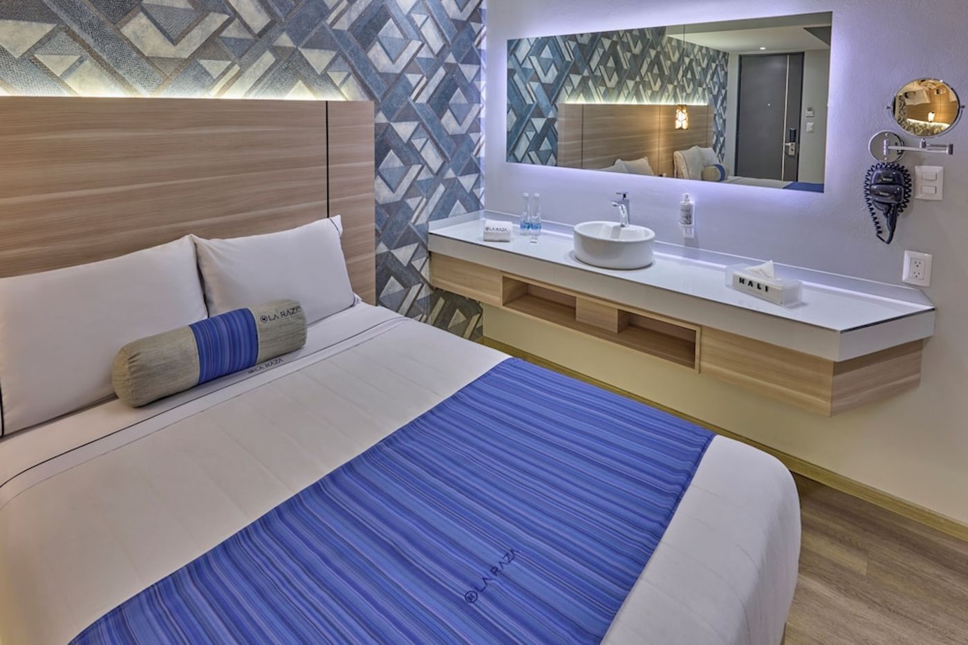 expedia-3164855-24
