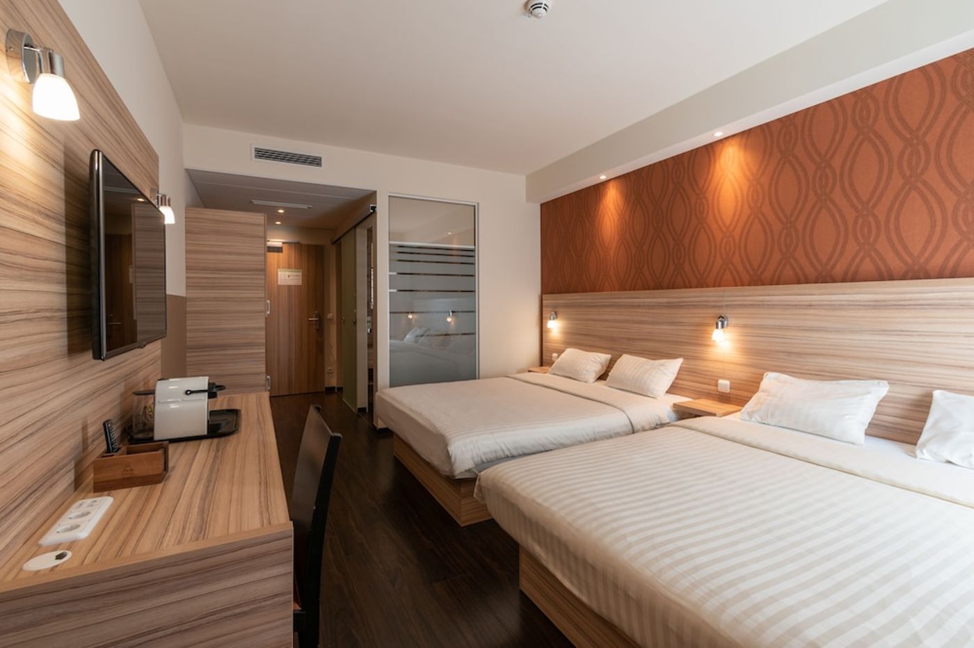 expedia-3159927-9
