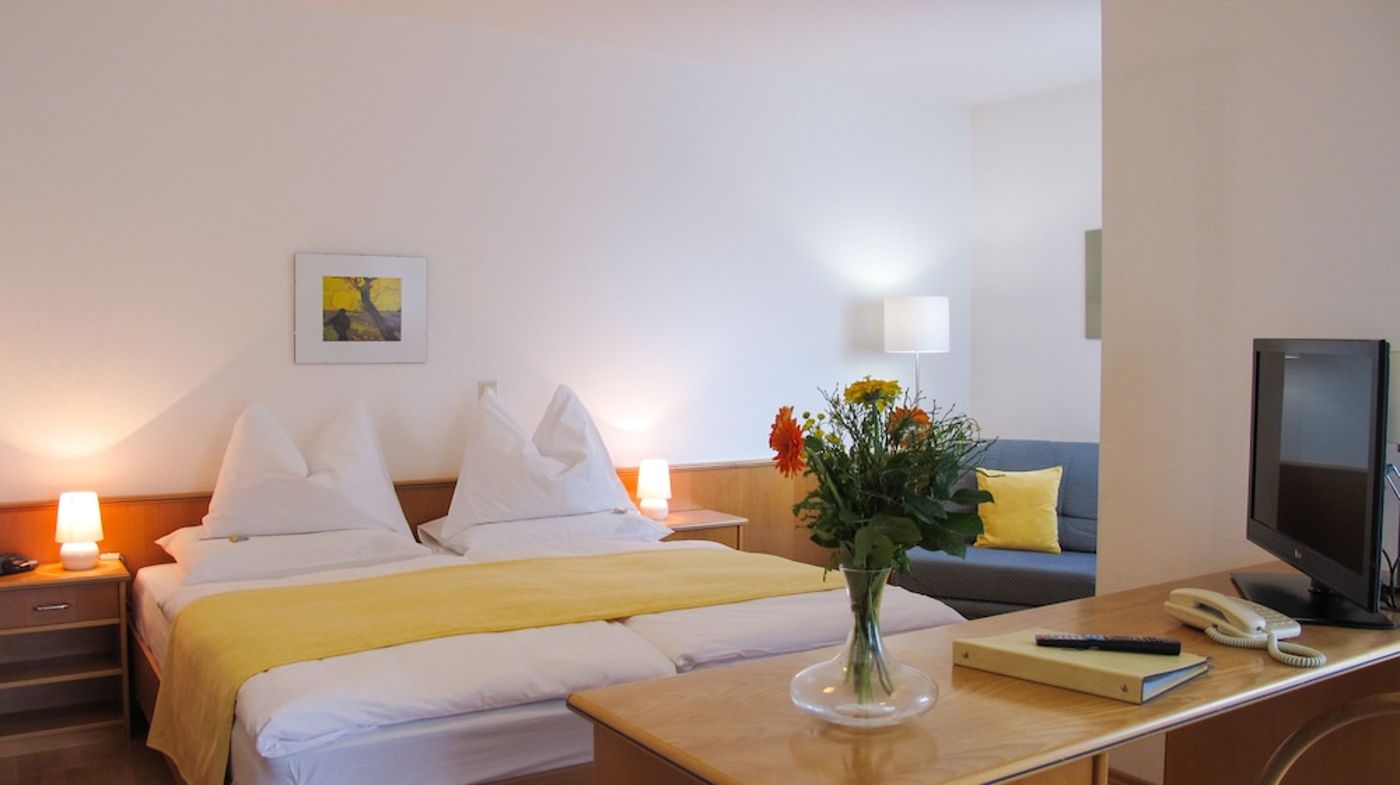 expedia-3164793-14