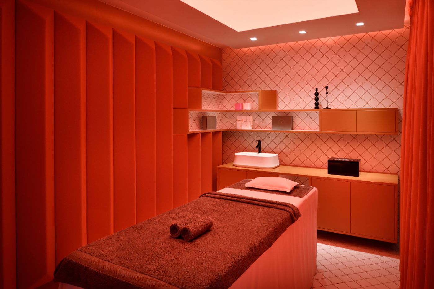 Movenpick Hotel & Apartments Bur Dubai 08.06