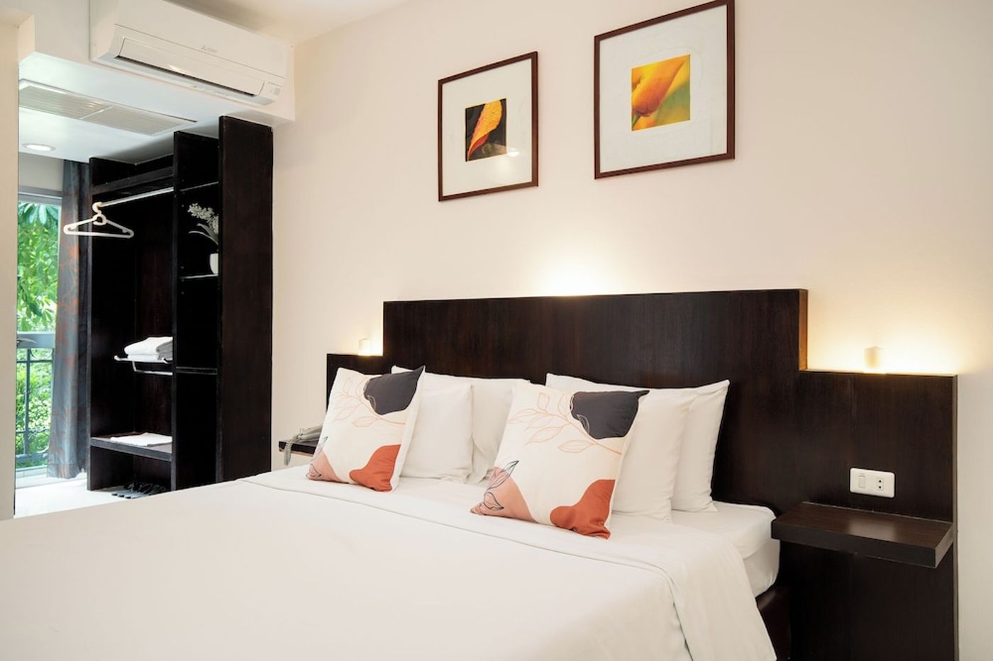 expedia-3161677-25