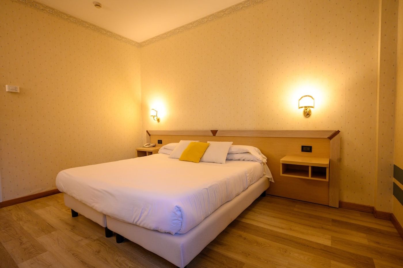 expedia-3163645-15