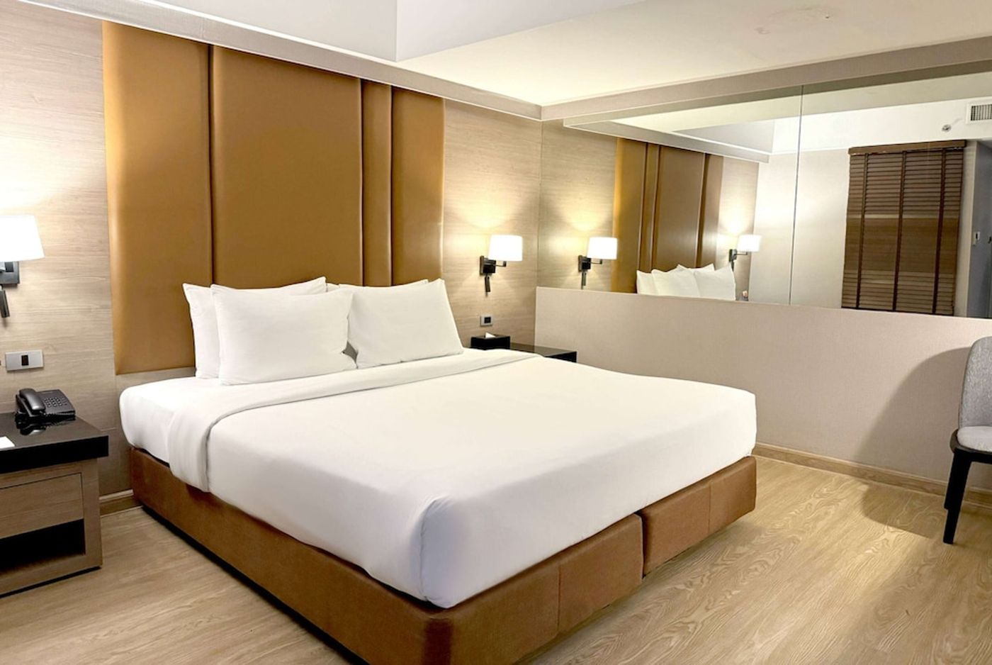 expedia-3165116-24