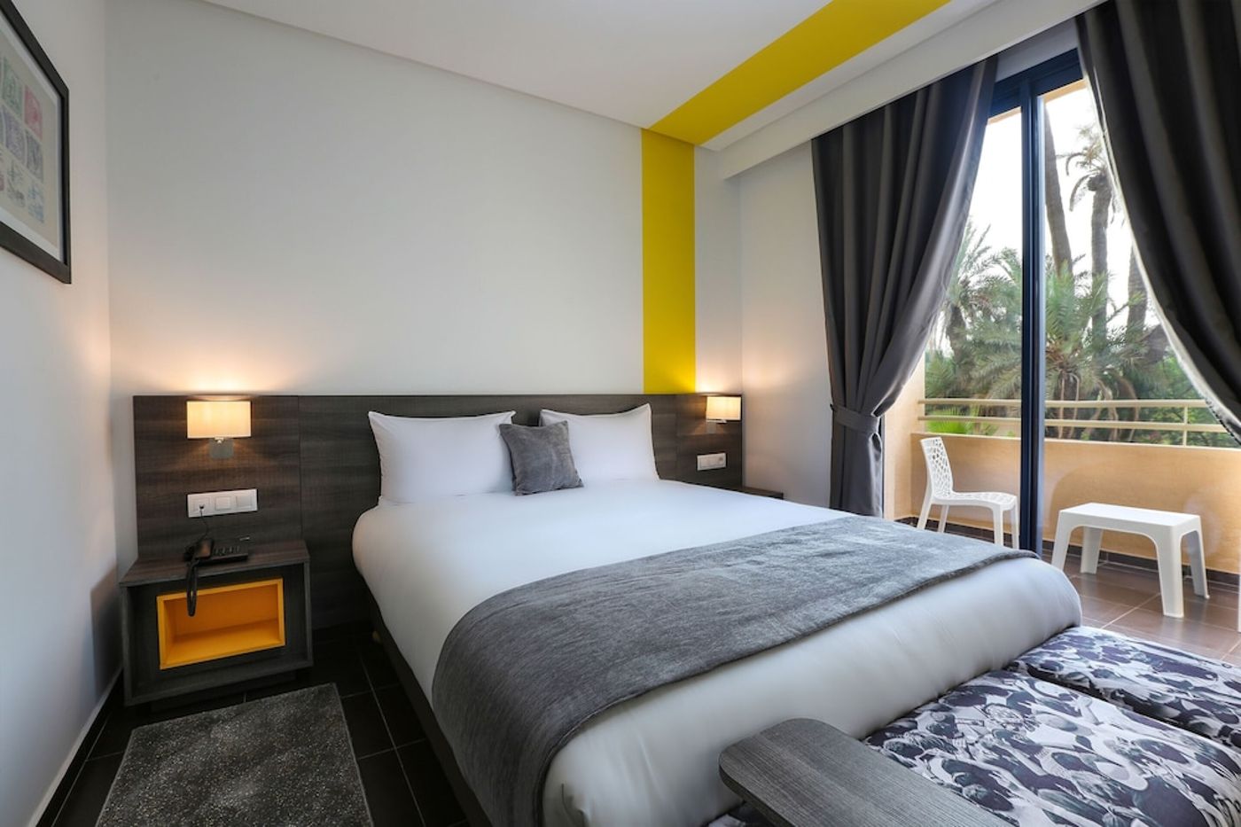 expedia-3166228-29