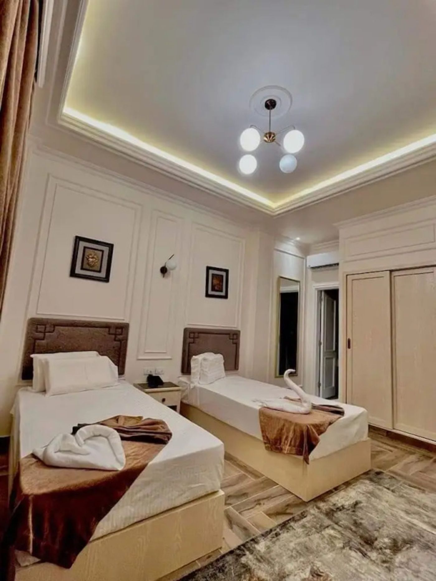 EL Farida Hotel - 0C3E92A6D4BA772D0BC0548D752144AA3588E81D