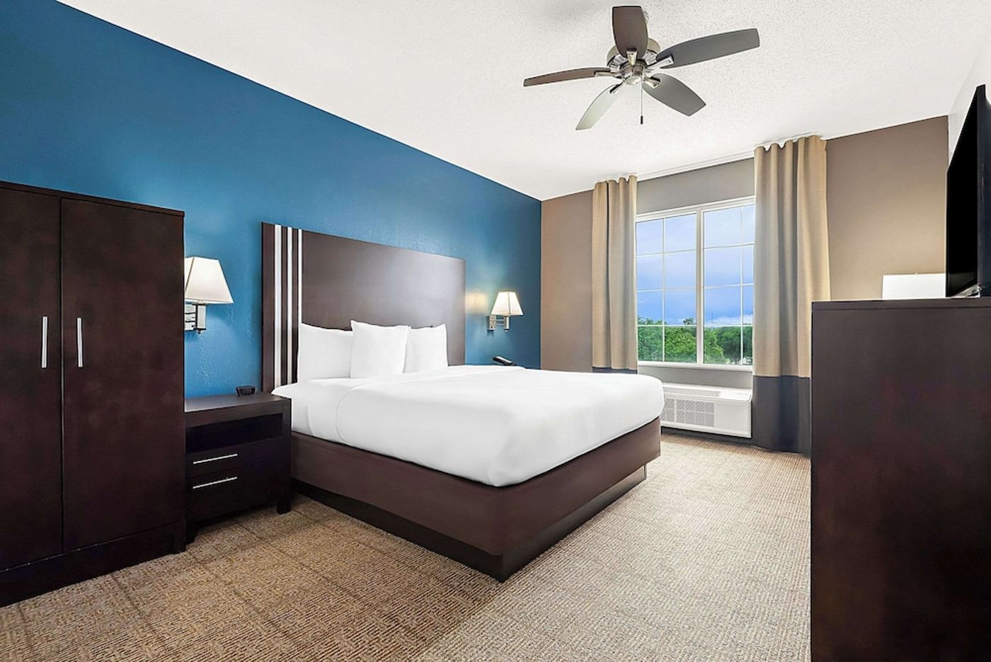 expedia-3165944-19