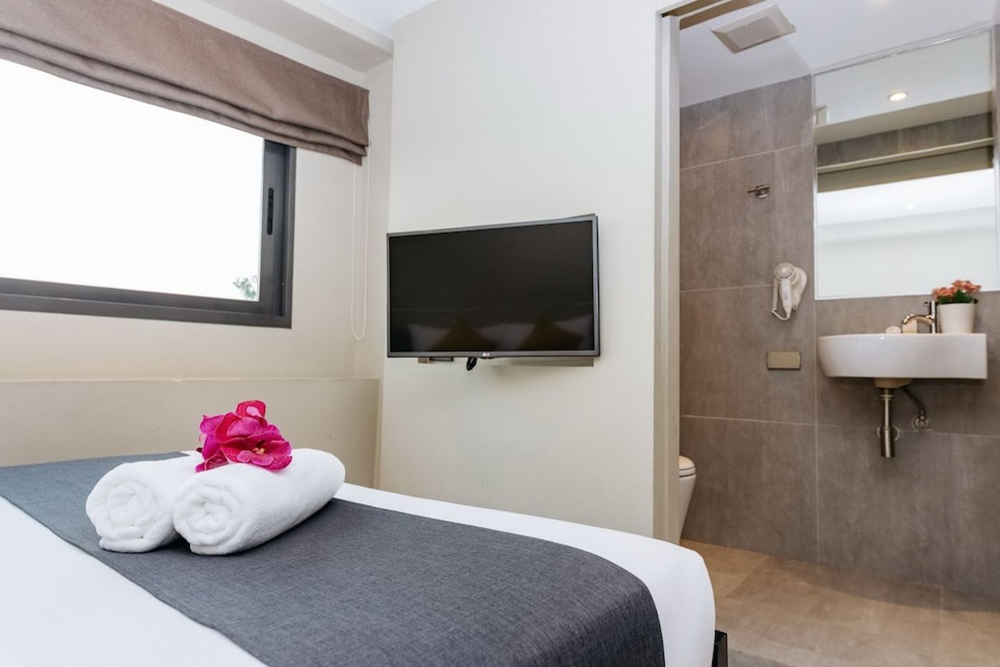 expedia-3164205-9