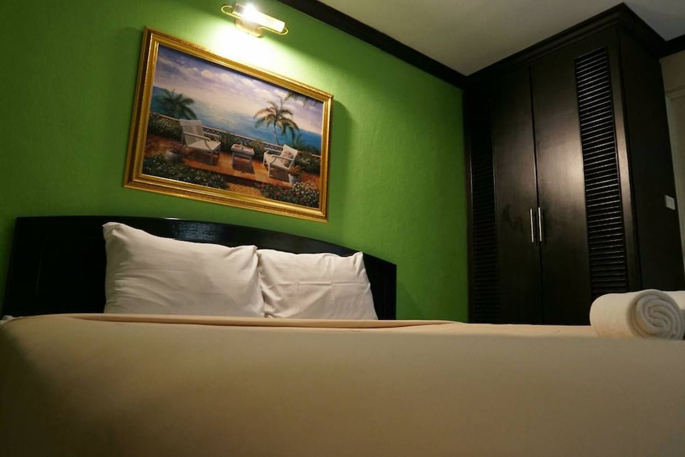 expedia-3163992-9