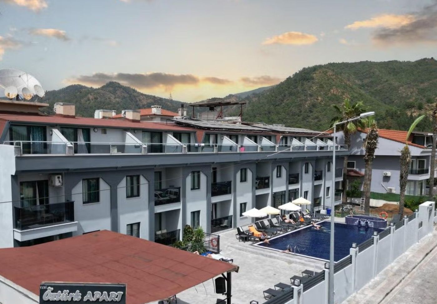 Ozturk Apartments