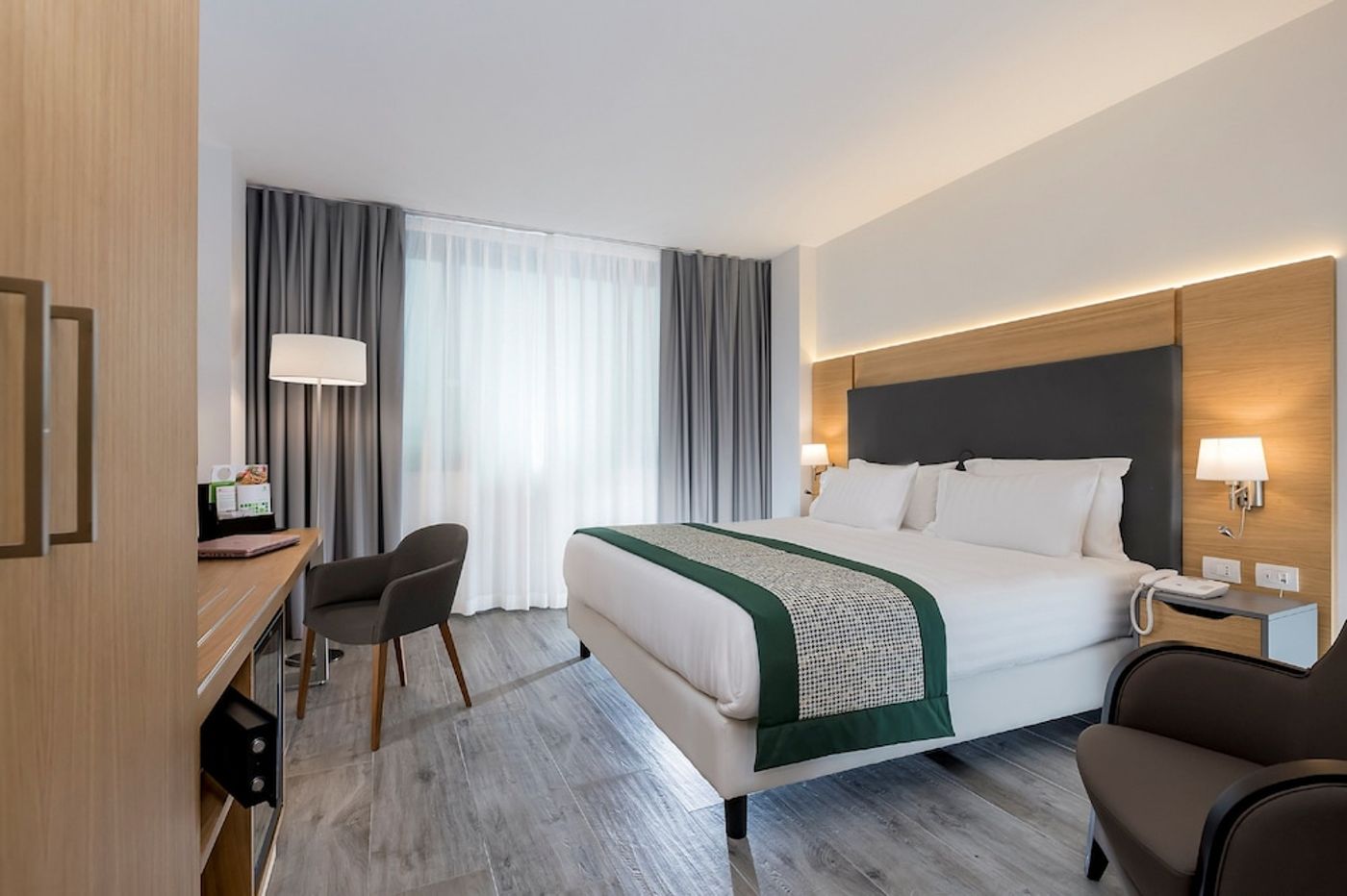 expedia-3158161-25