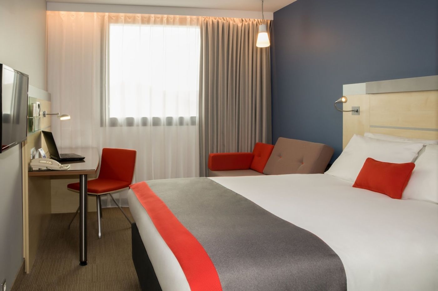 expedia-3163897-18