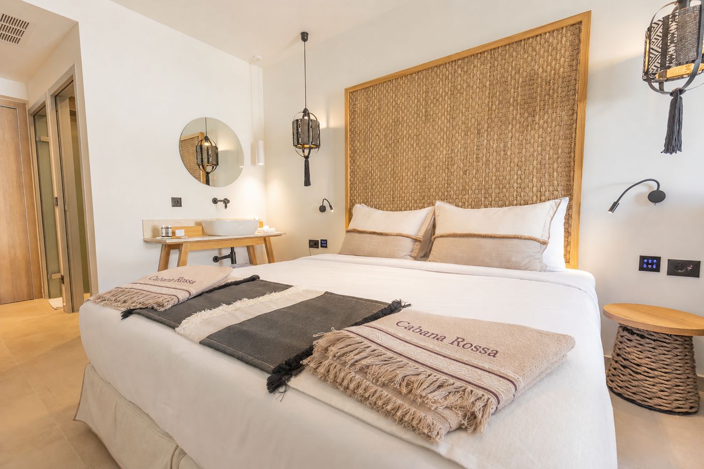Cabana Rossa Boutique Hotel & Suites