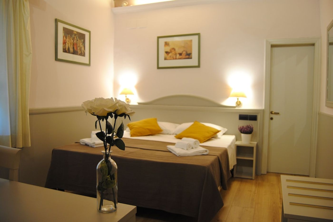 expedia-3165405-1