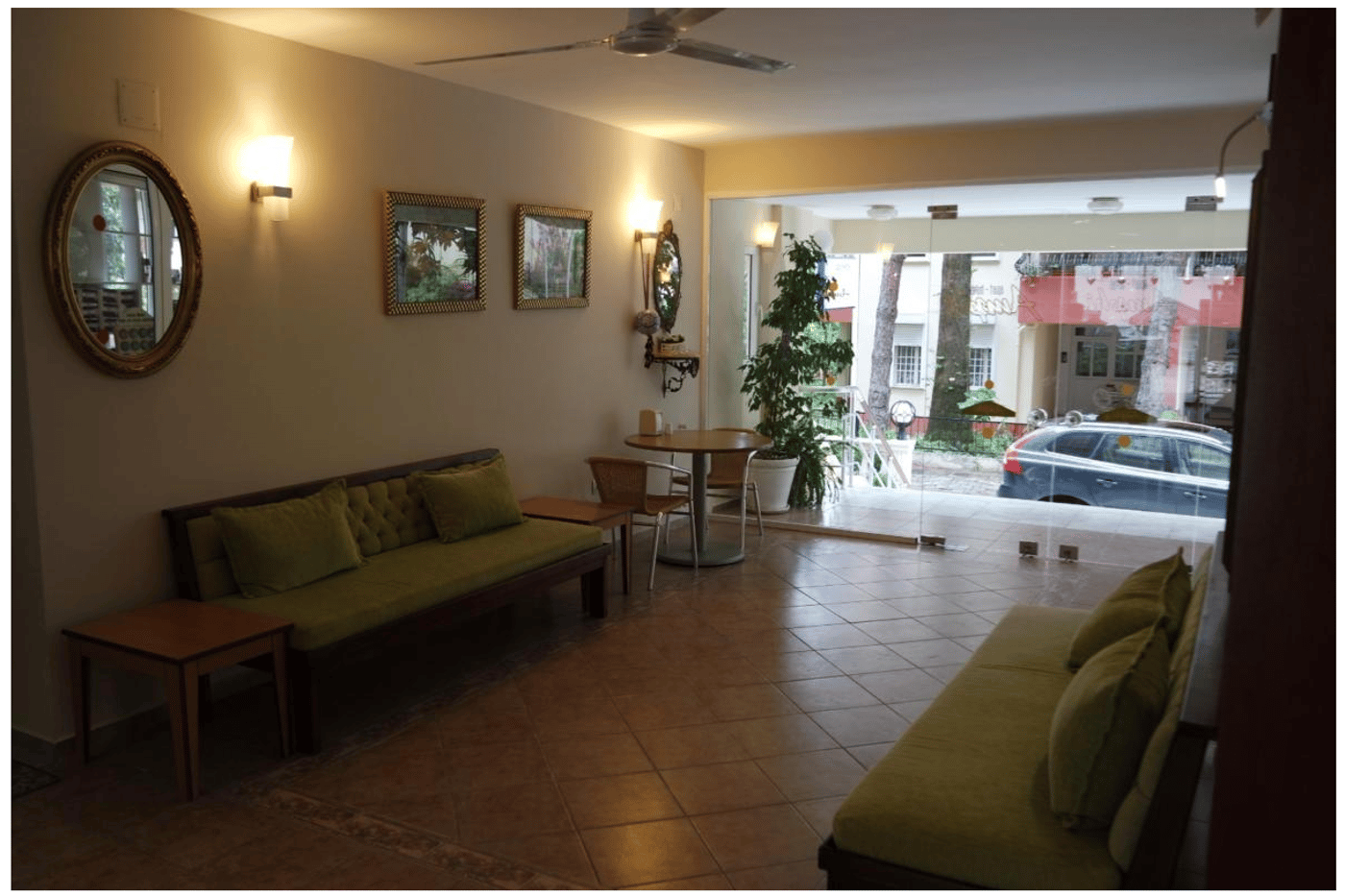 Amphi Apartments