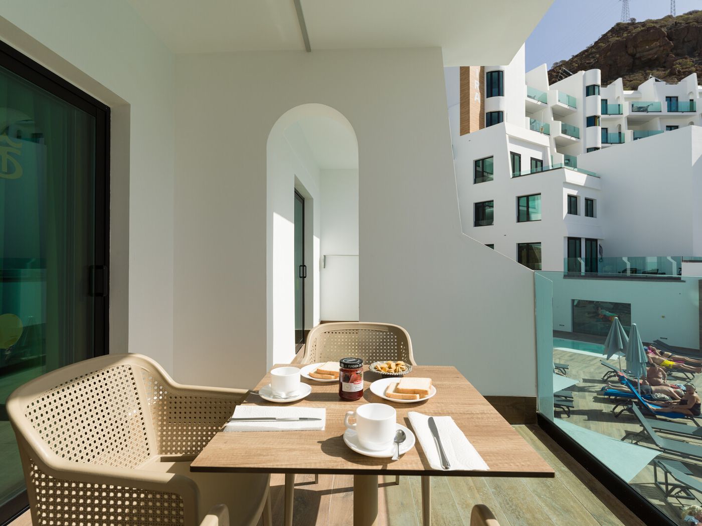 03.03.26 Servatur Dona Elvira