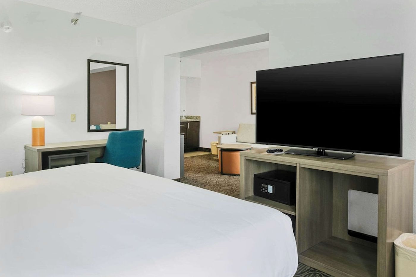 expedia-3159558-27