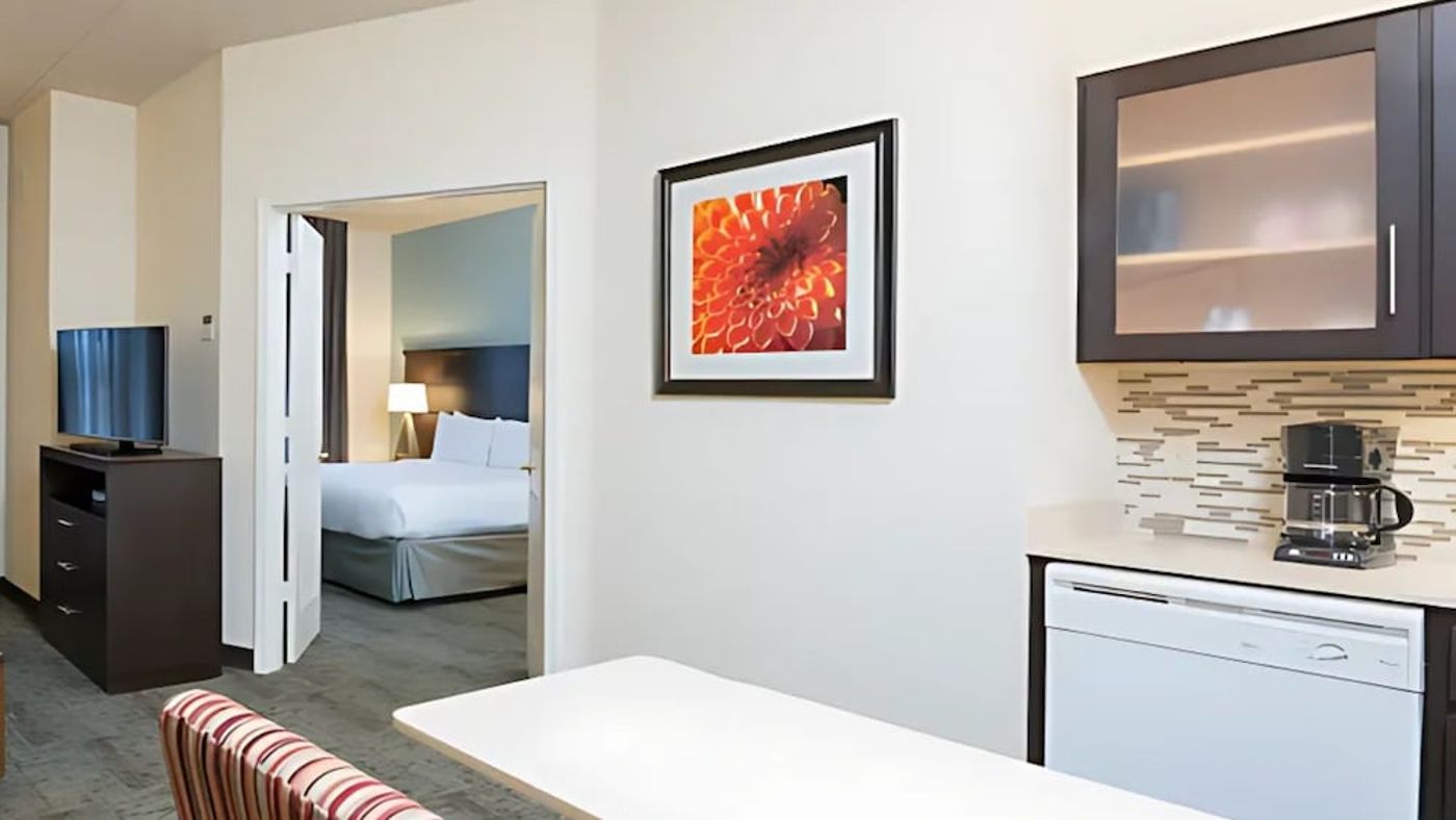 expedia-3162187-19