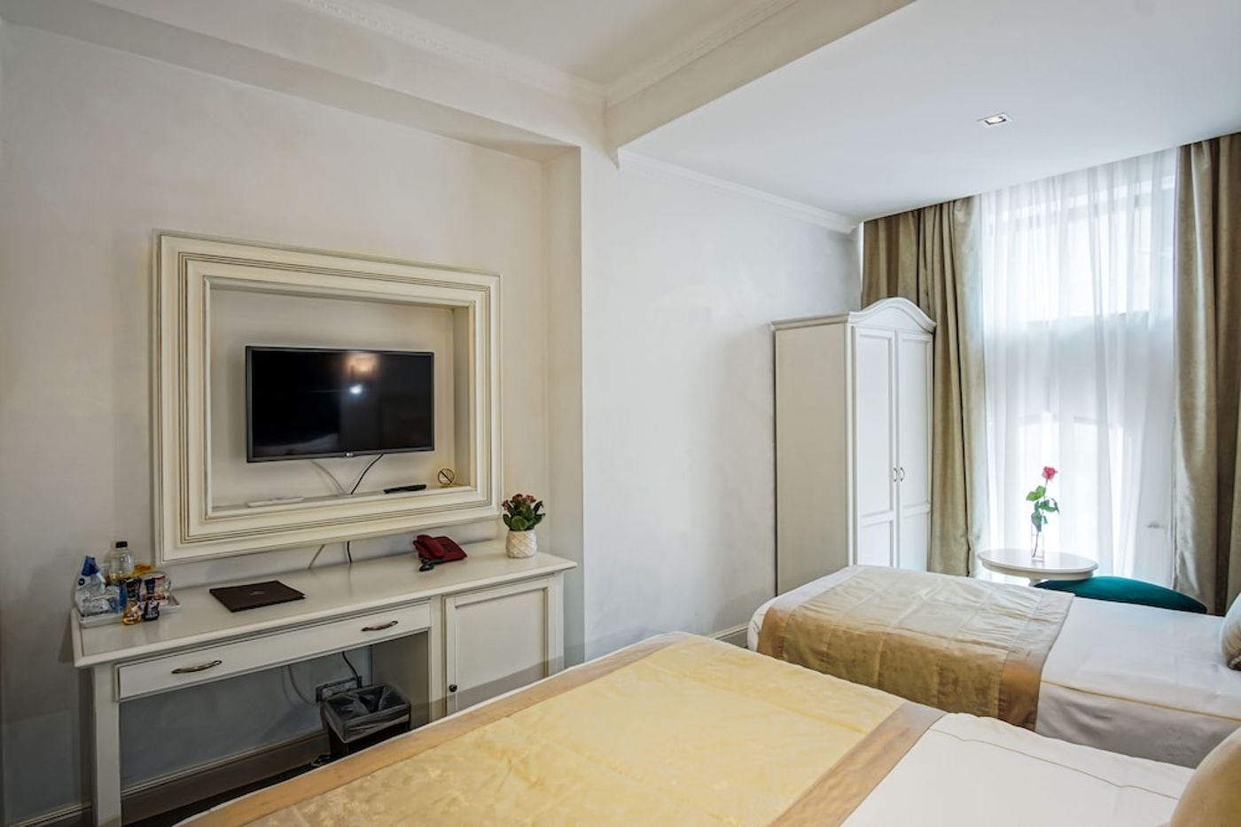 expedia-3162977-22