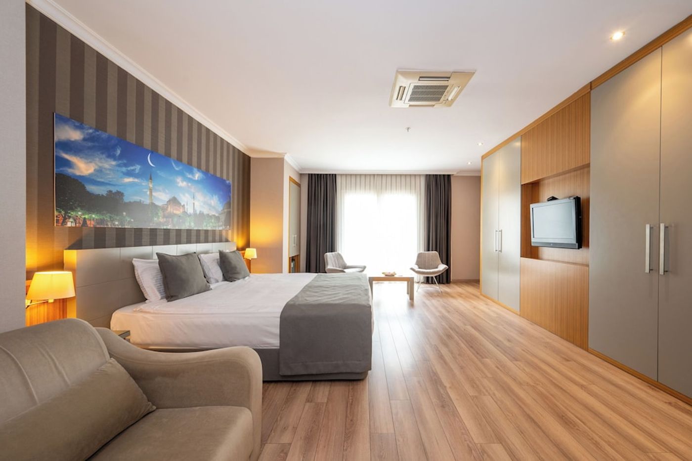 expedia-3161842-18