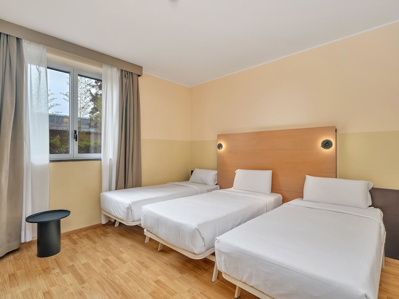 expedia-3163480-30