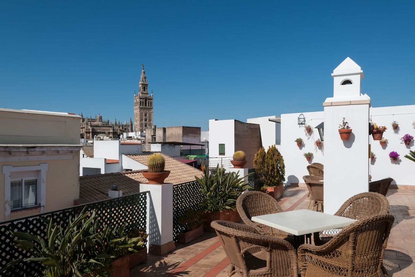 expedia-3163828-6