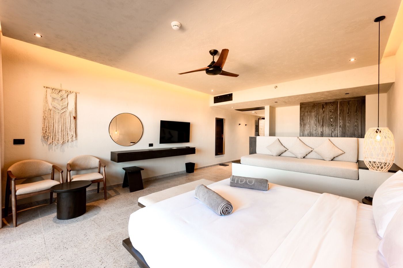 Sentido Naga Bay 05.08