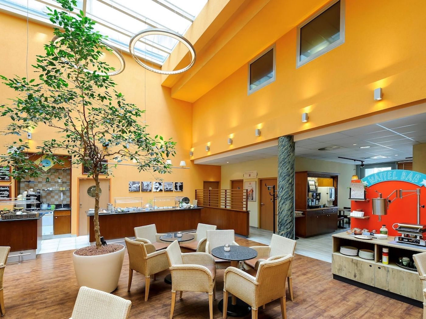 expedia-3165071-29