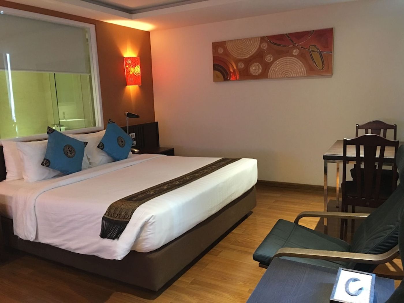 expedia-3165635-16