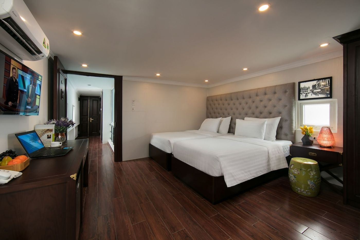 expedia-3161763-22