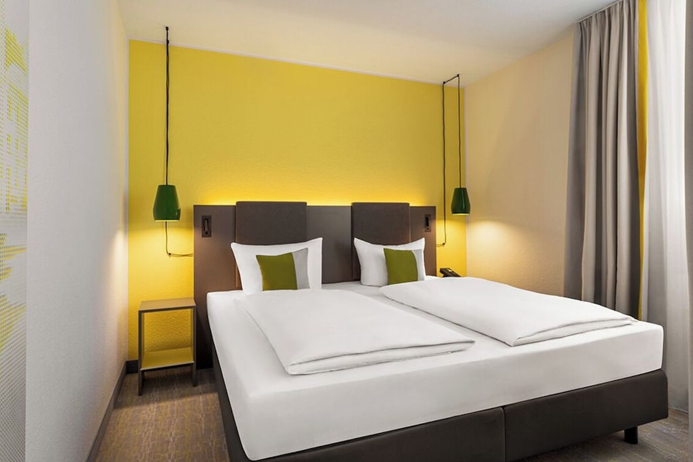 expedia-3166144-25