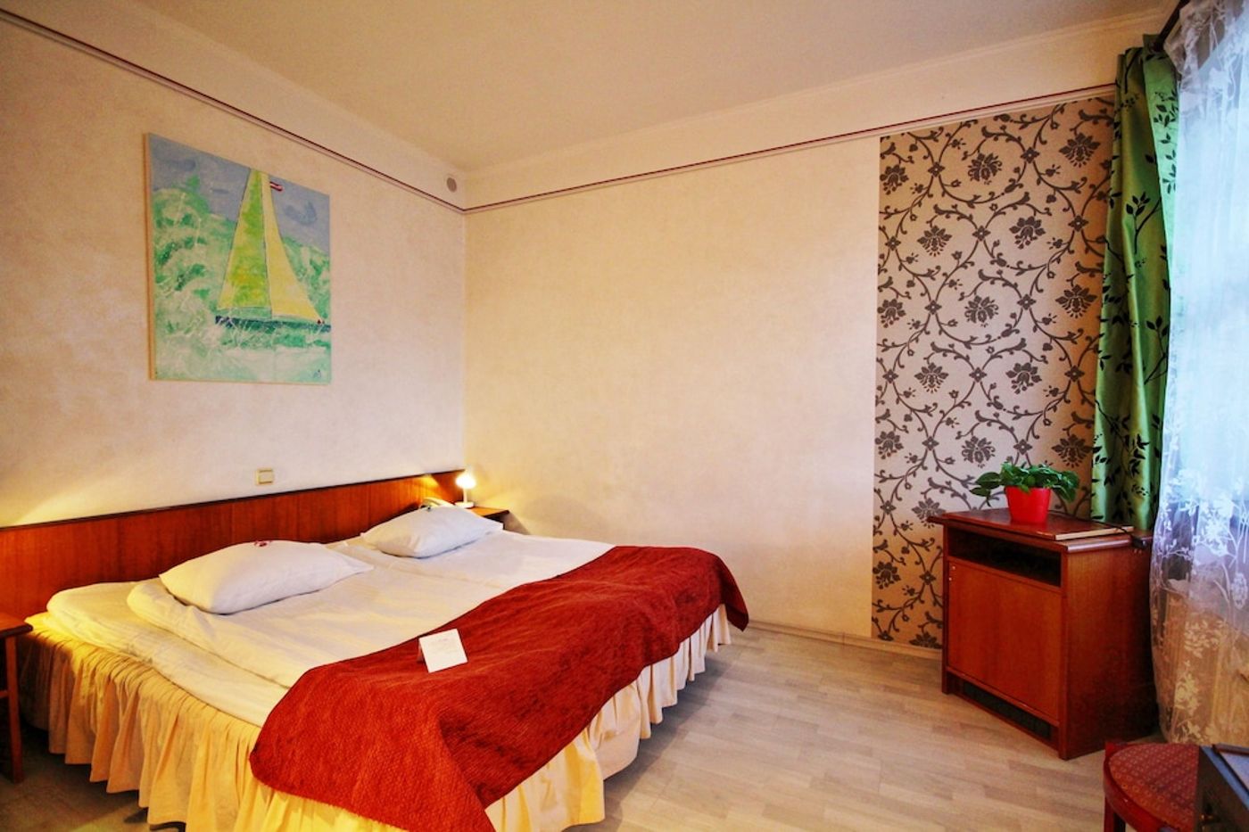 expedia-3165565-15