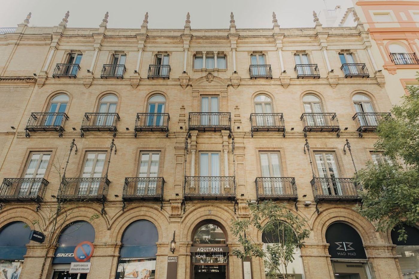 expedia-3158993-4