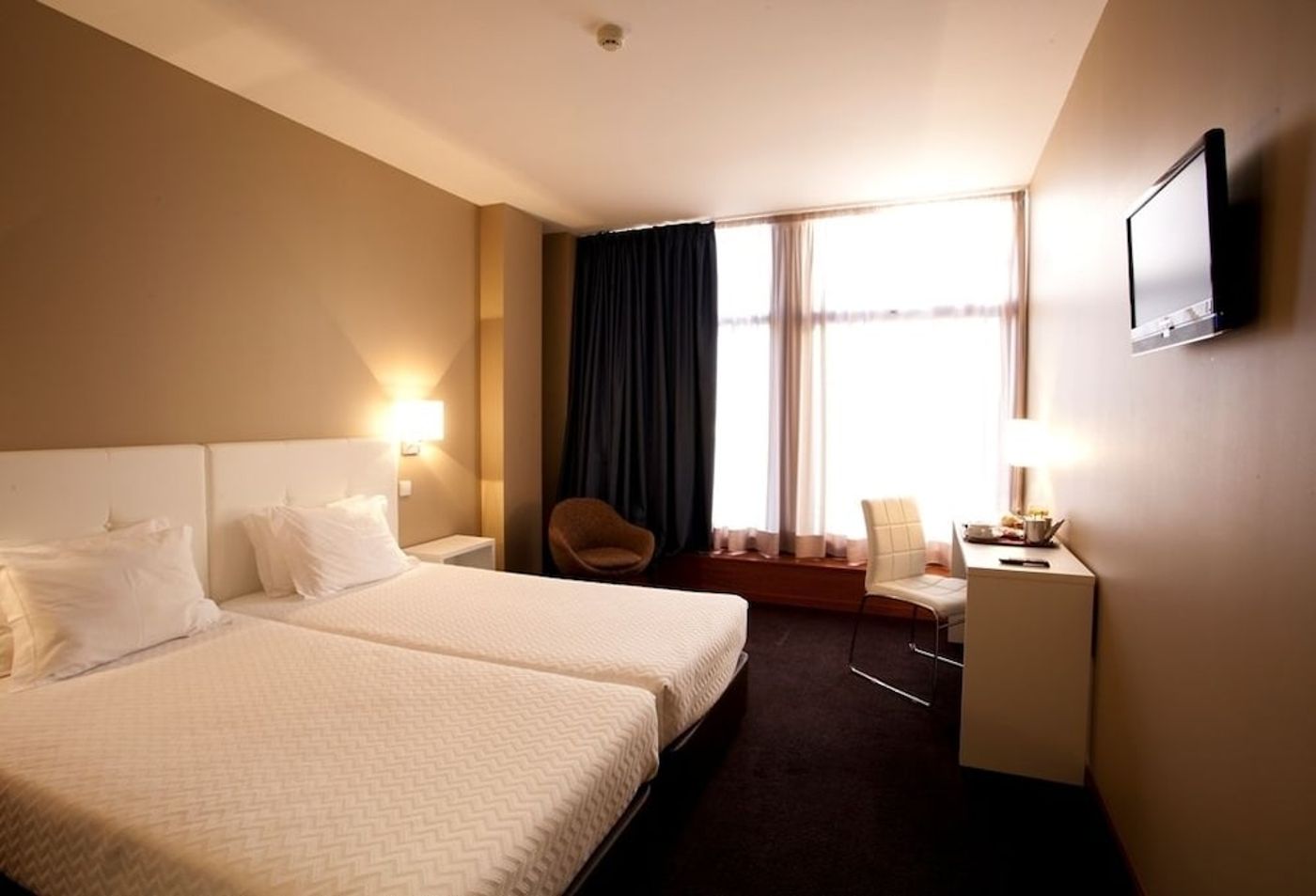 expedia-3165603-8