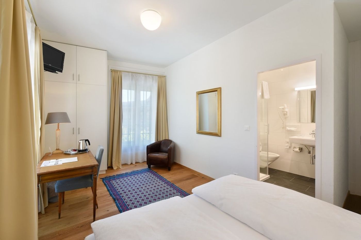 expedia-3157717-24